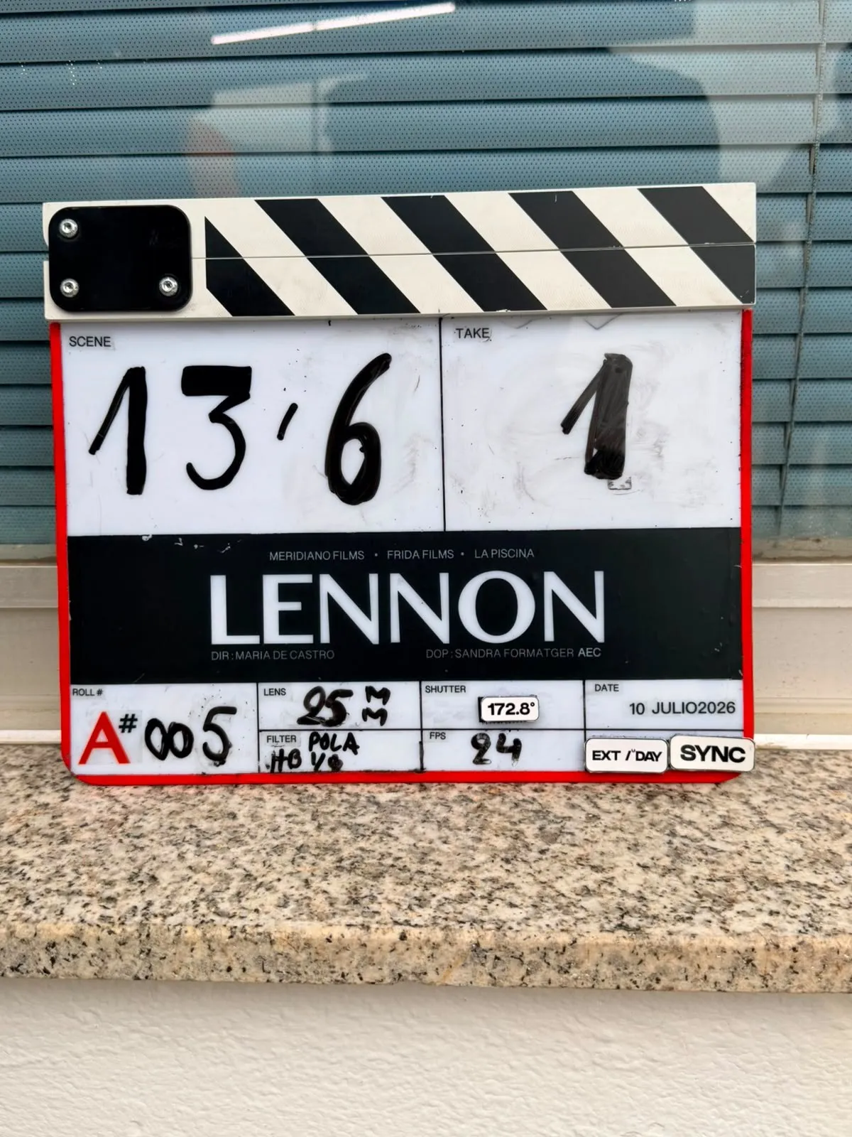 Claqueta del rodaje de la película Lennon